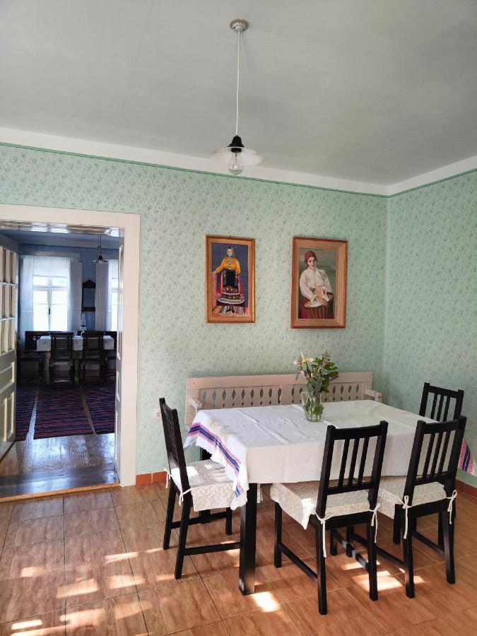 Ethno&Coffee House Tulip Bed and Breakfast Glozan Εξωτερικό φωτογραφία